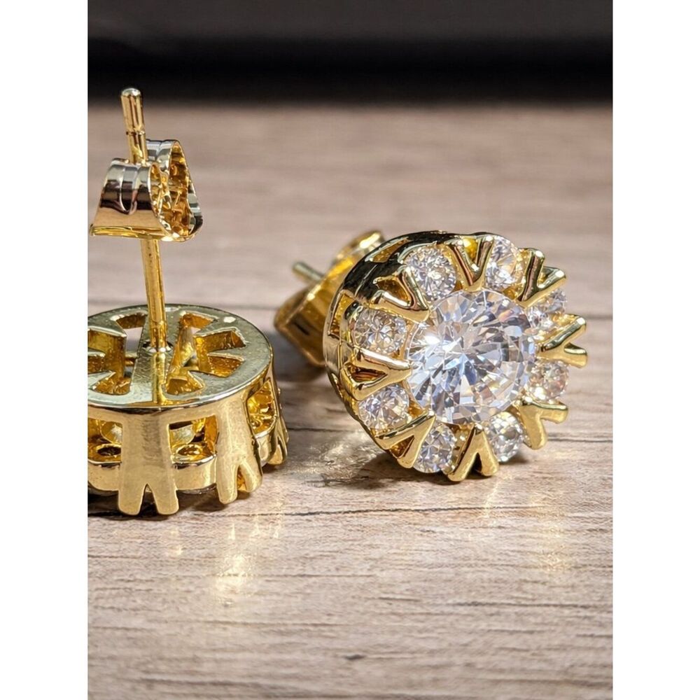 Solara Diamond Halo Studs